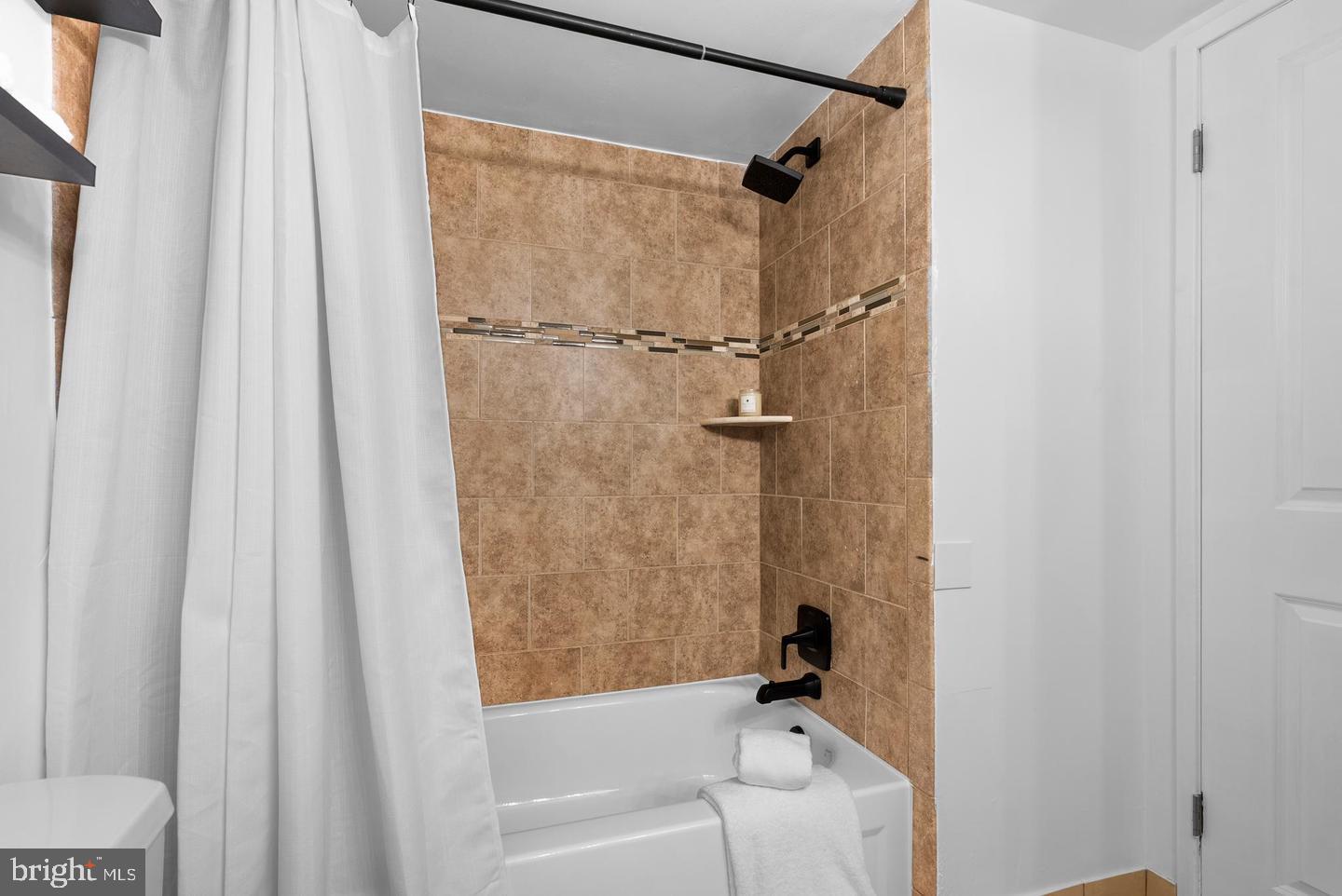 11202 Cherry Hill Rd #t2 Property Photo 31
