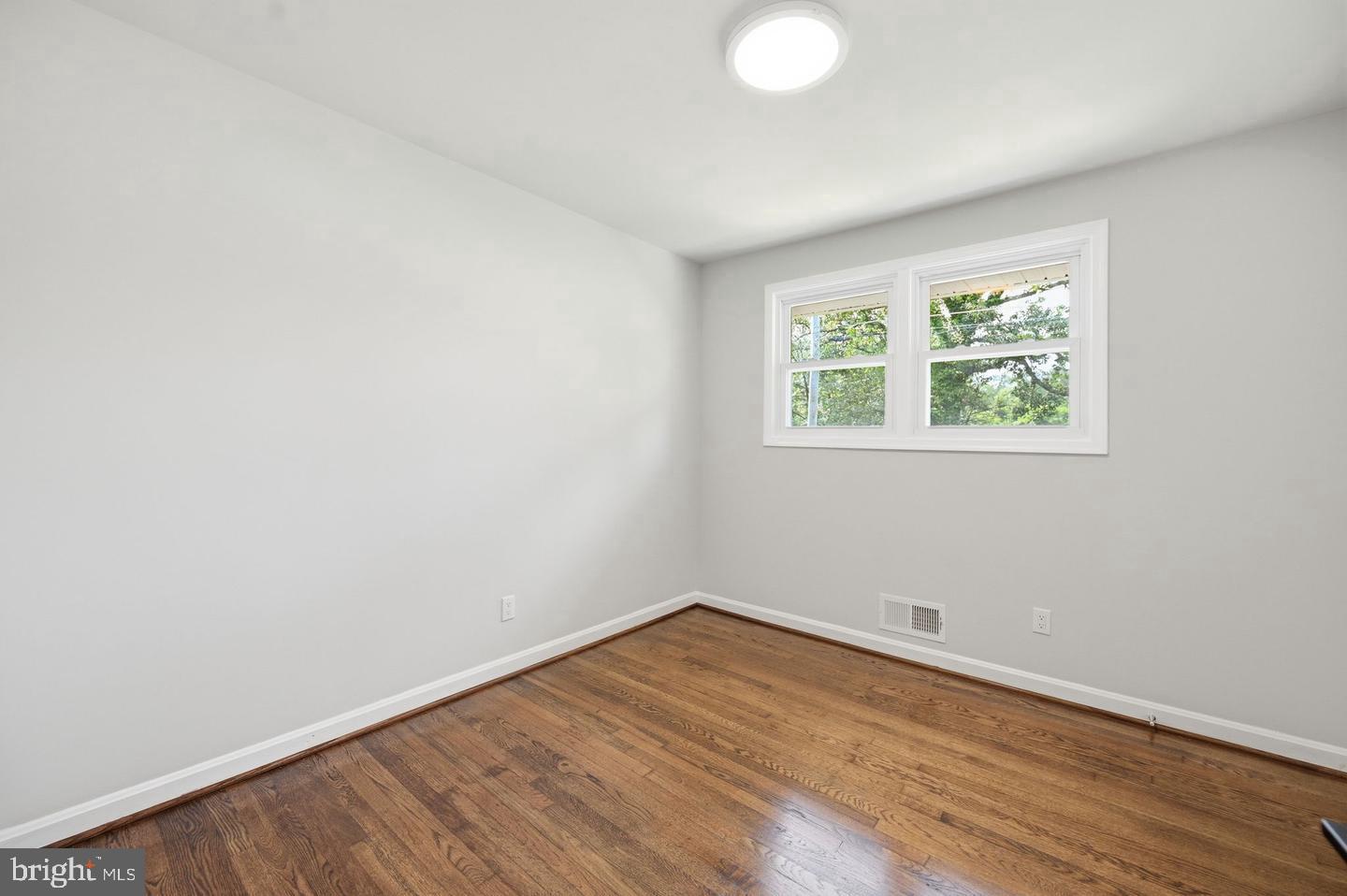 5030 Leland Dr Property Photo 12