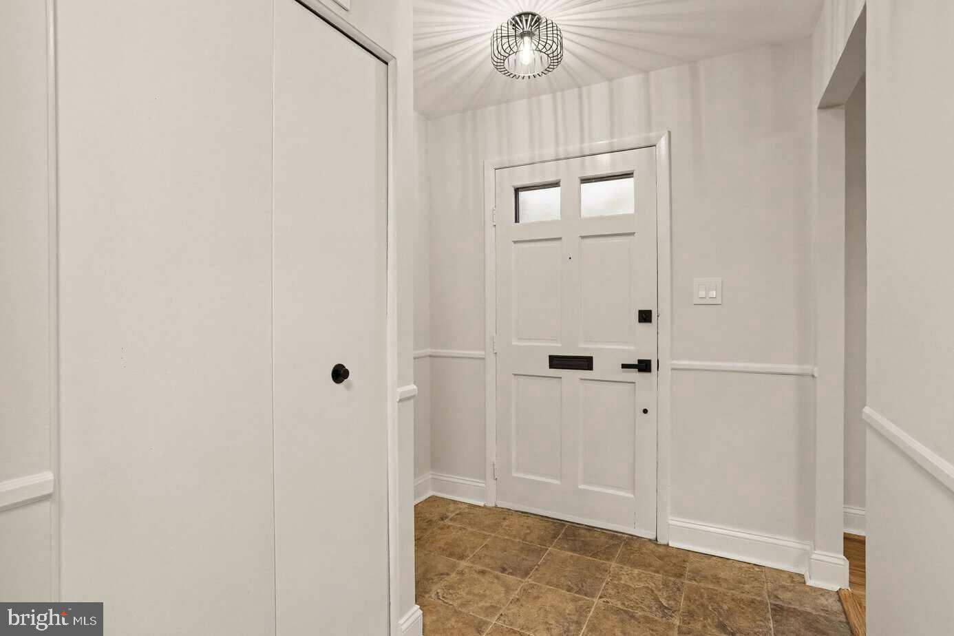 7722 Erica Ln Property Photo 3
