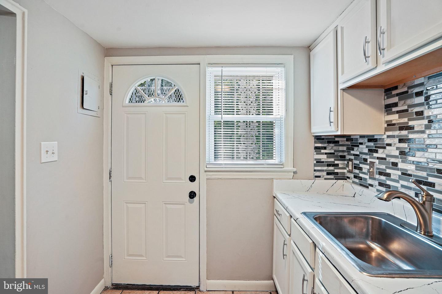 2613 Colebrooke Dr #24 Property Photo 10