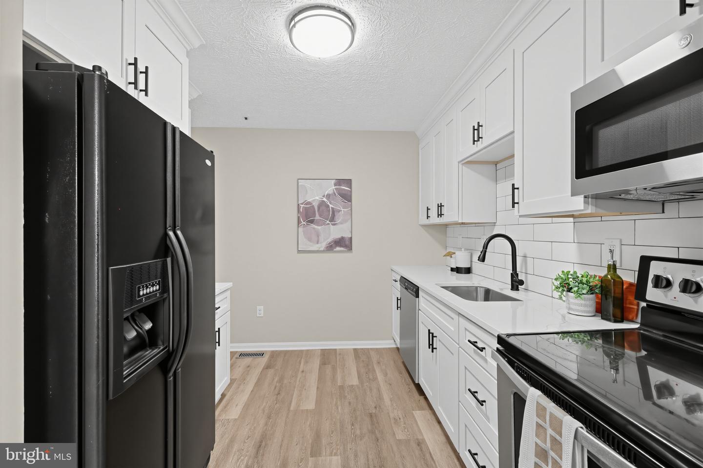 16205 Brookmead Ct Property Photo 7