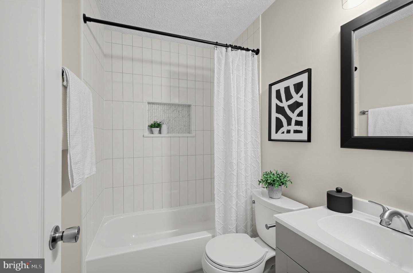 16205 Brookmead Ct Property Photo 21
