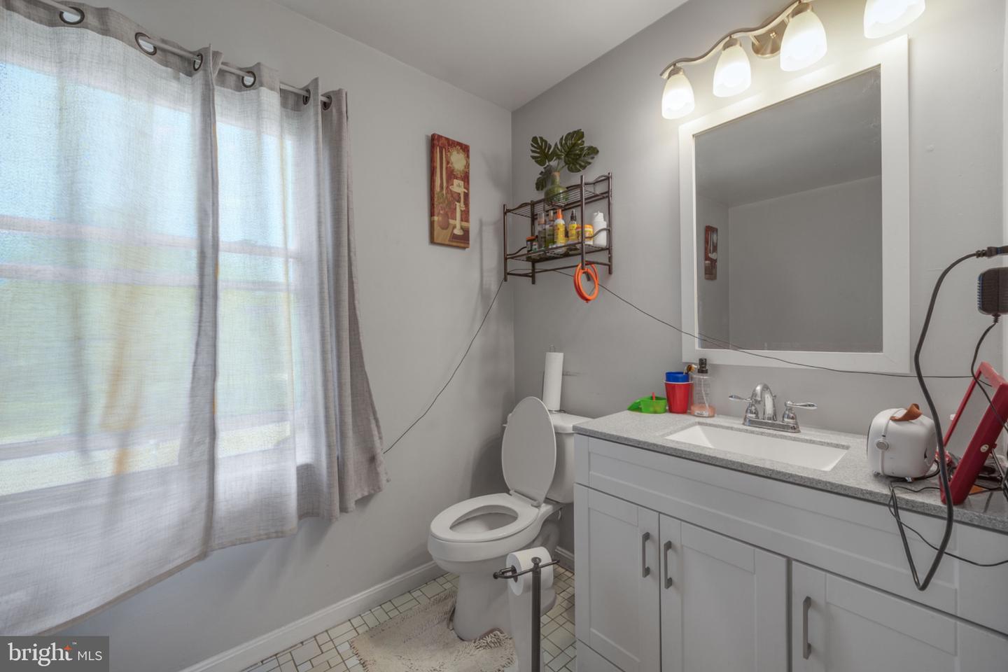 8916 Trubador Dr Property Photo 14