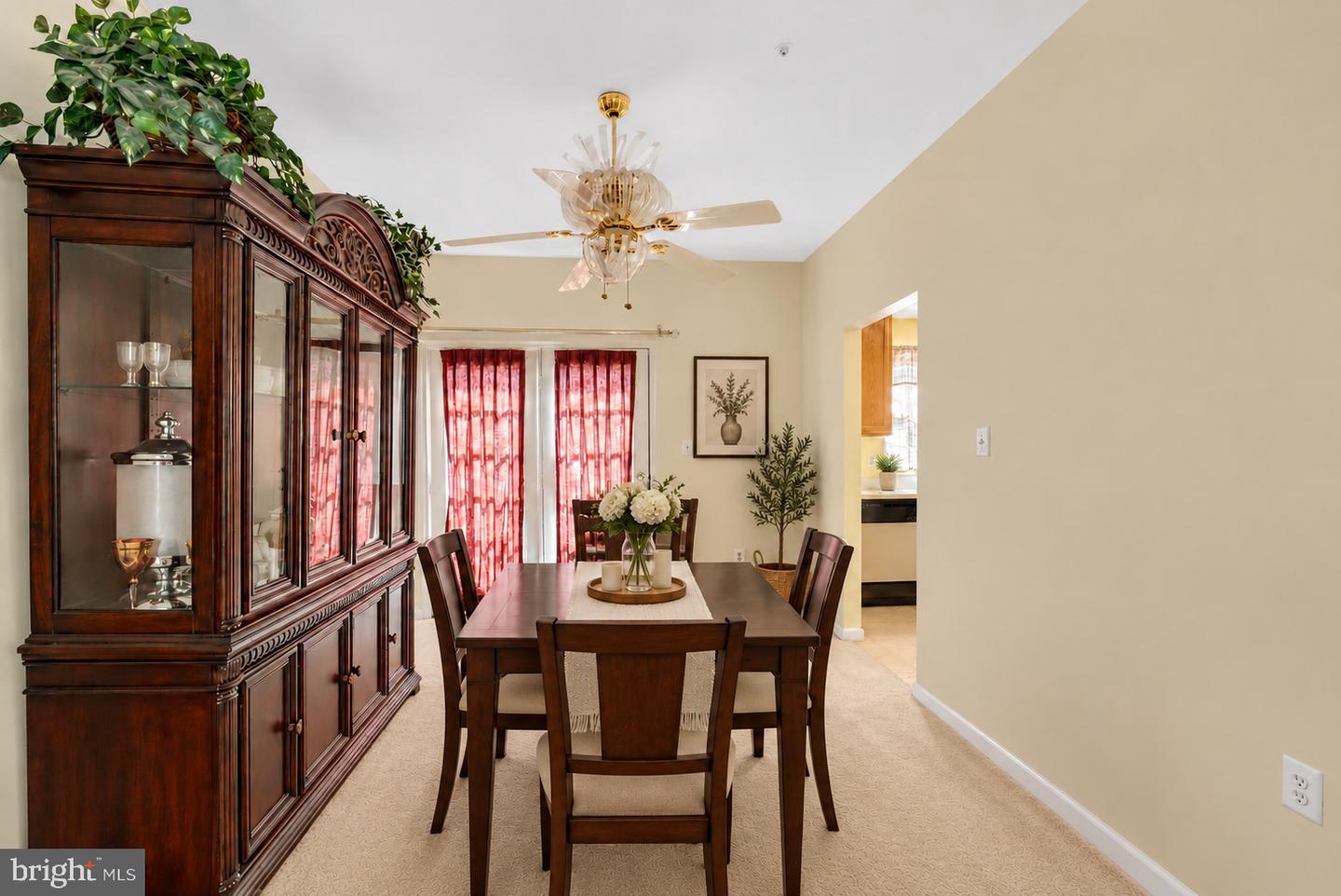 7305 Rotunda Ct Property Photo 4