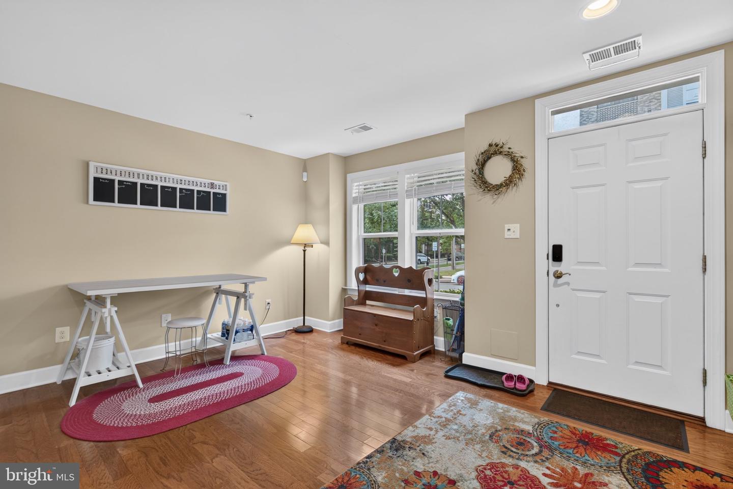 4644 Woodberry St Property Photo 7