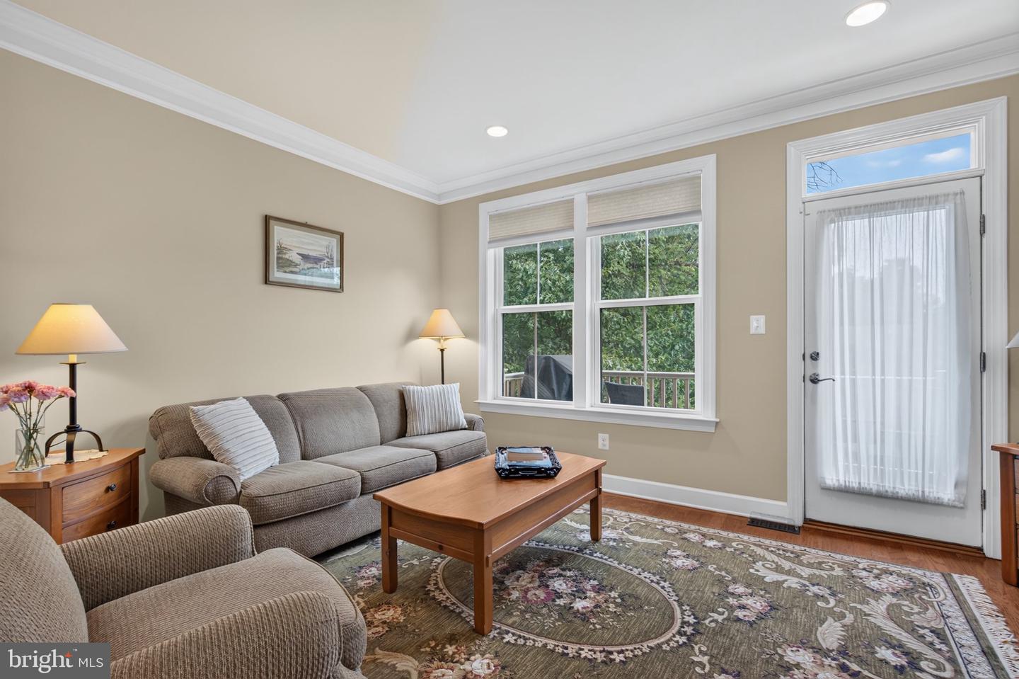 4644 Woodberry St Property Photo 19