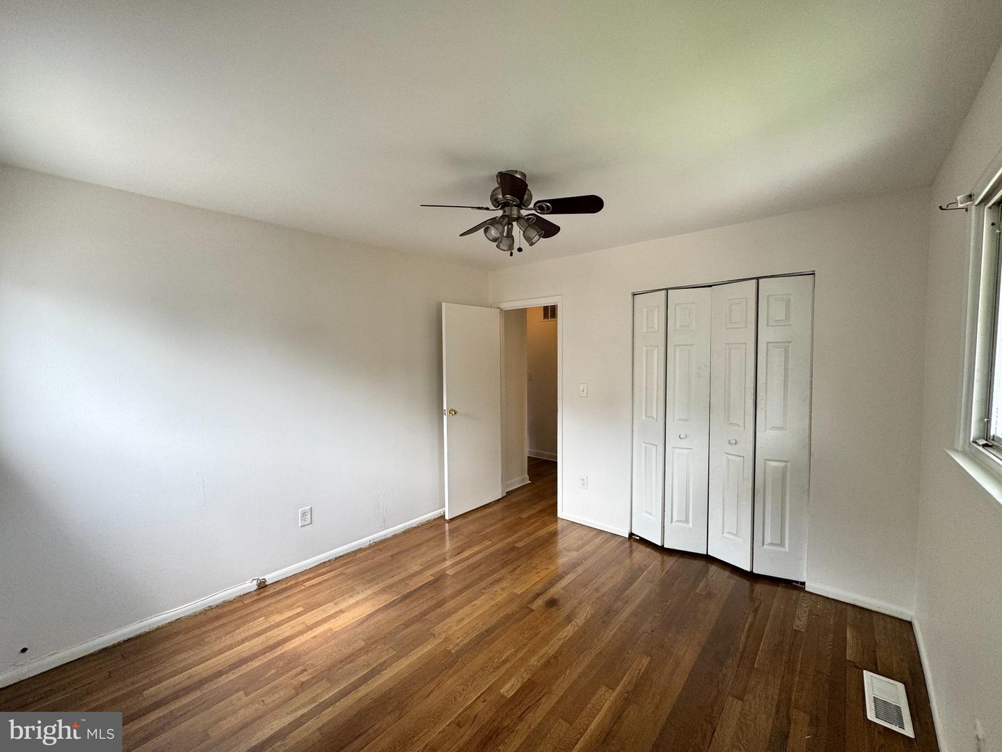 810 Booker Pl Property Photo 12