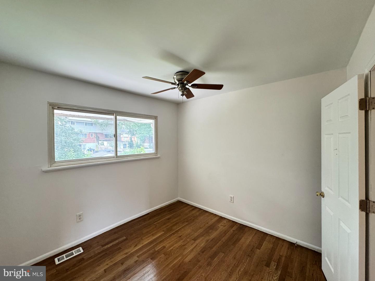 810 Booker Pl Property Photo 13