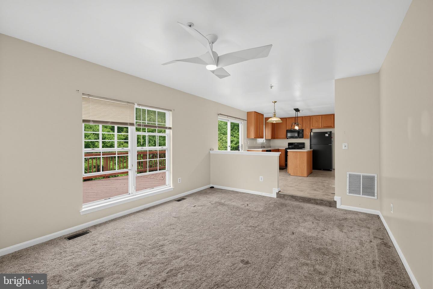 7100 Starboard Dr Property Photo 10