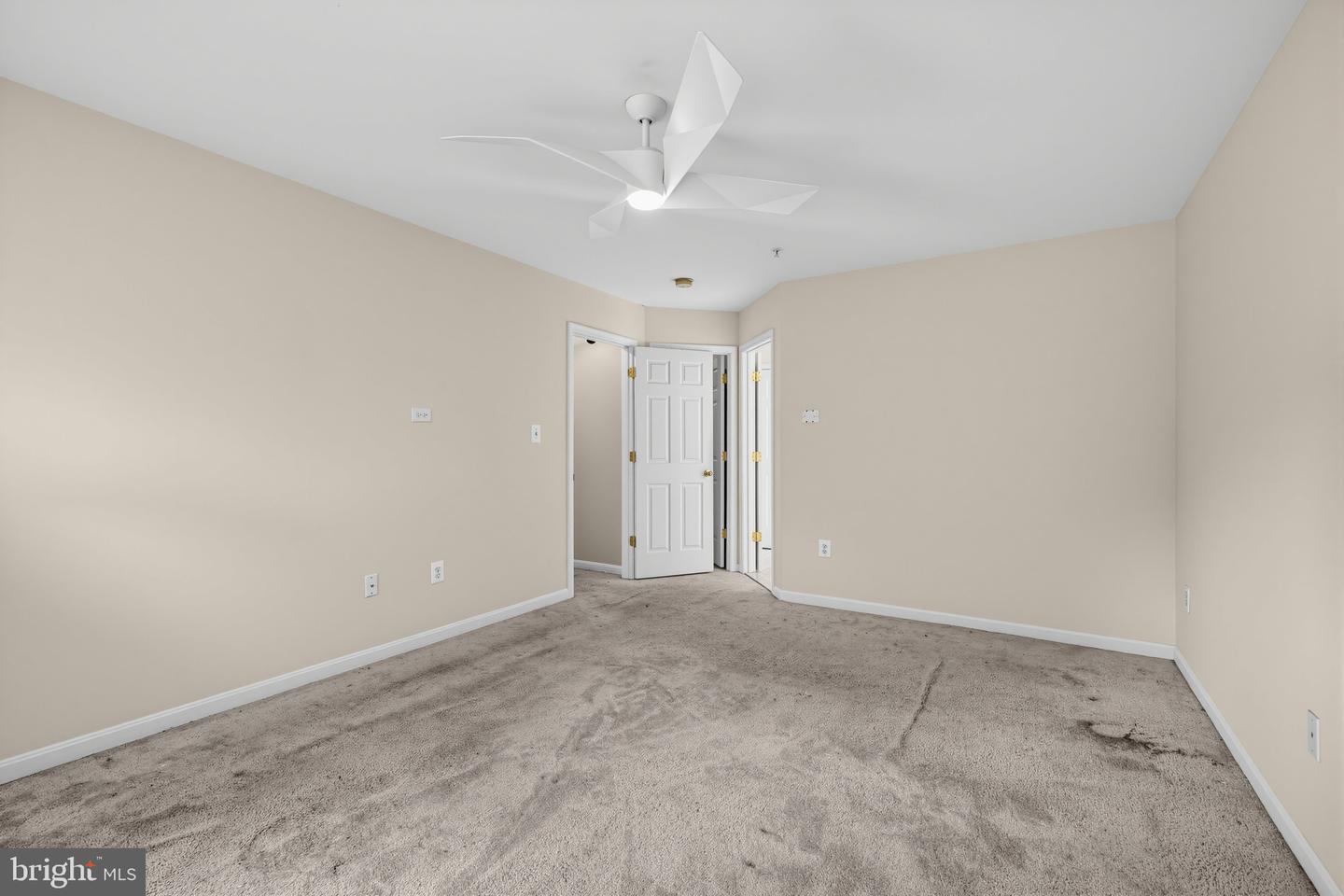 7100 Starboard Dr Property Photo 24