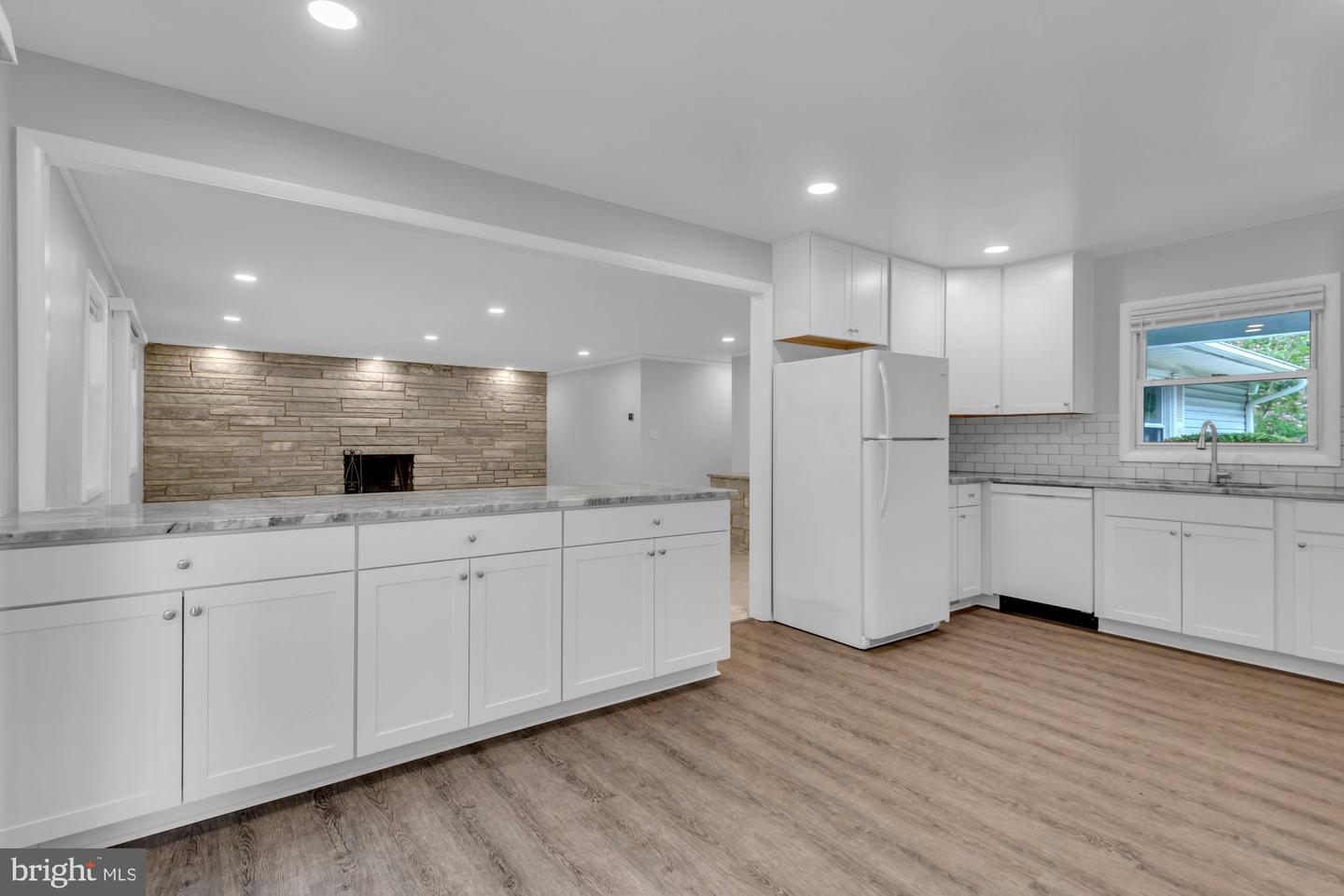 12902 Kendale Property Photo 9