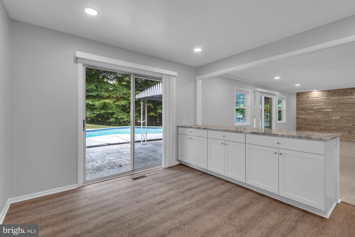 12902 Kendale Property Photo 12