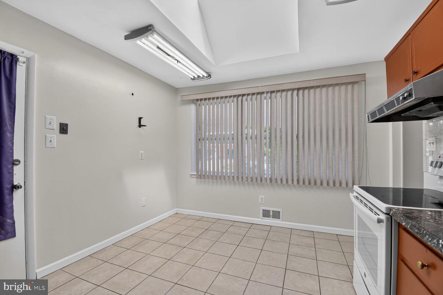 7604 Marietta Ln Property Photo 5