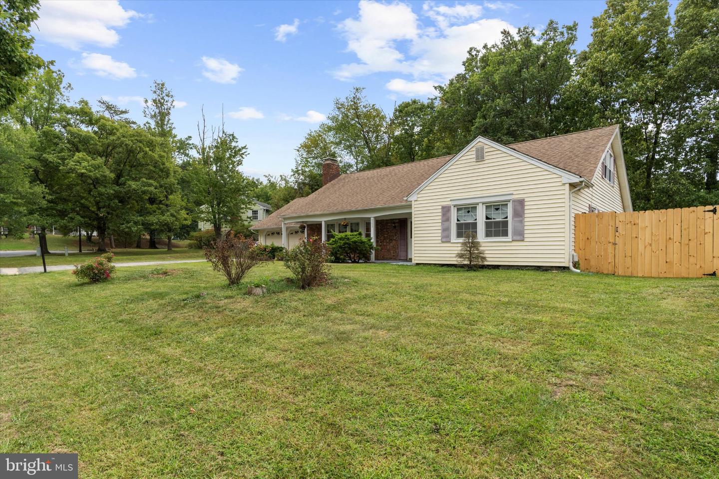 9203 Twin Hill Ln Property Photo 14
