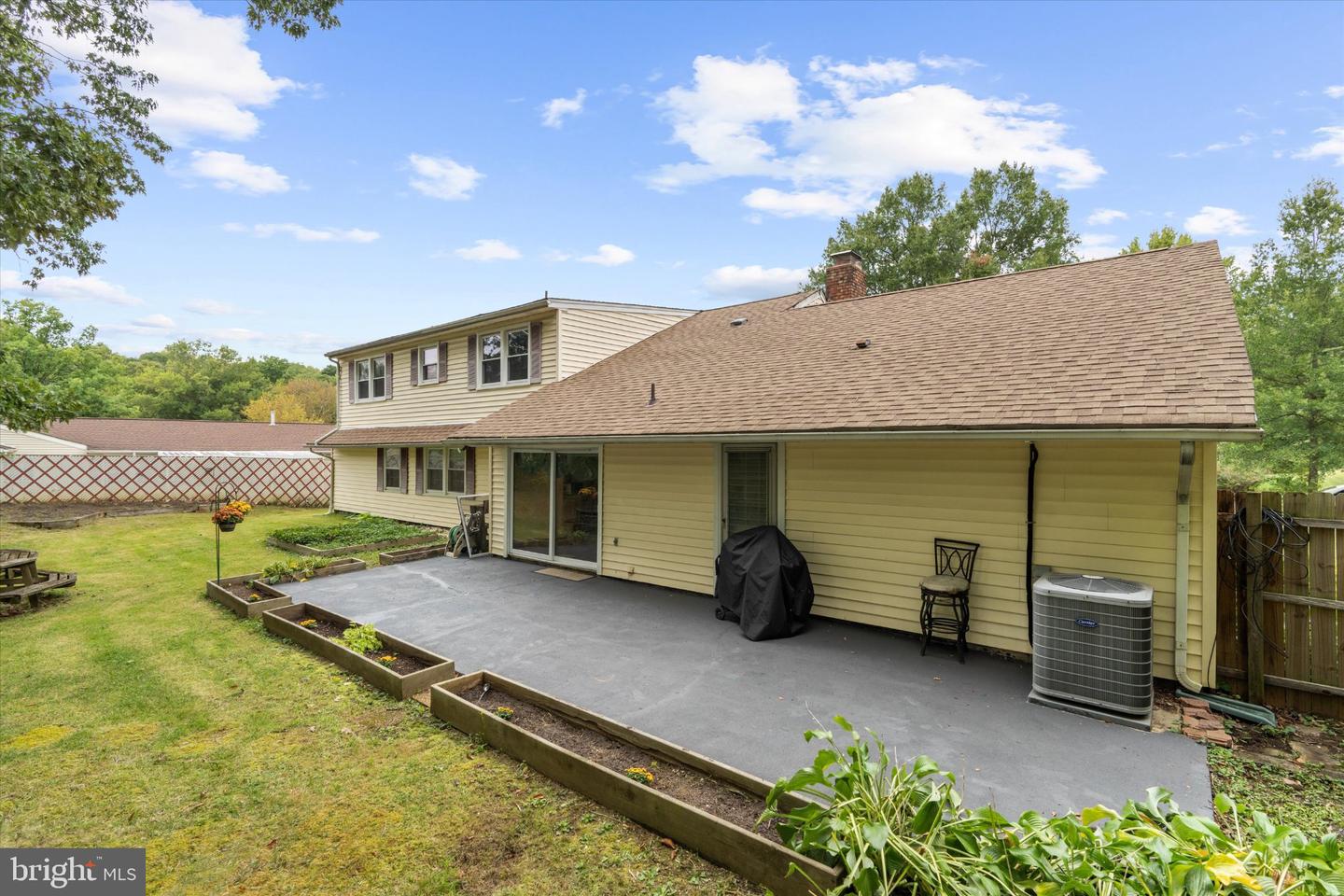 9203 Twin Hill Ln Property Photo 57