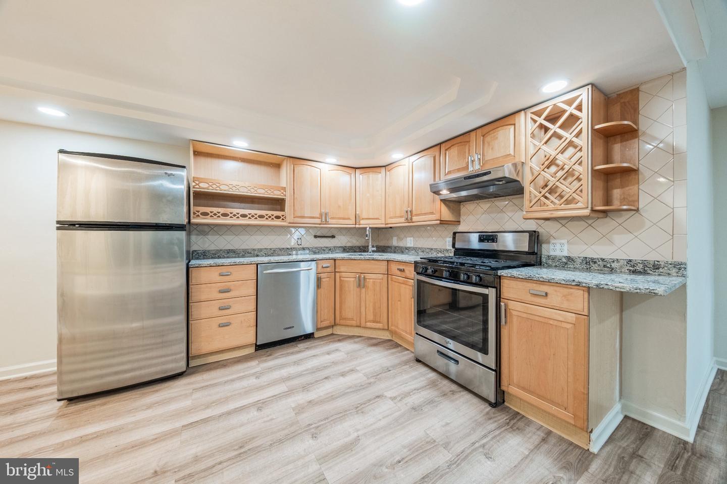 3319 Huntley Square Dr #t Property Photo 1