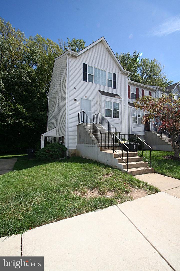 124 AZALEA CT #27-5 Property Photo 1