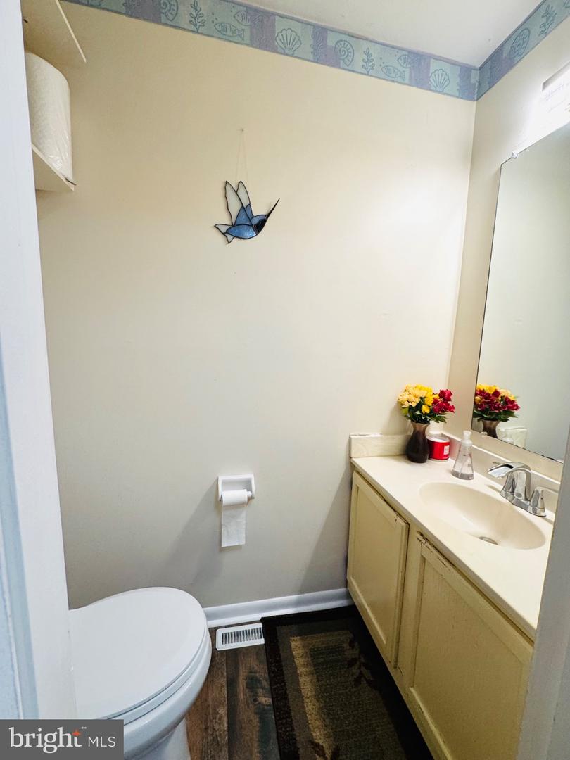 14841 Ashford Pl Property Photo 5