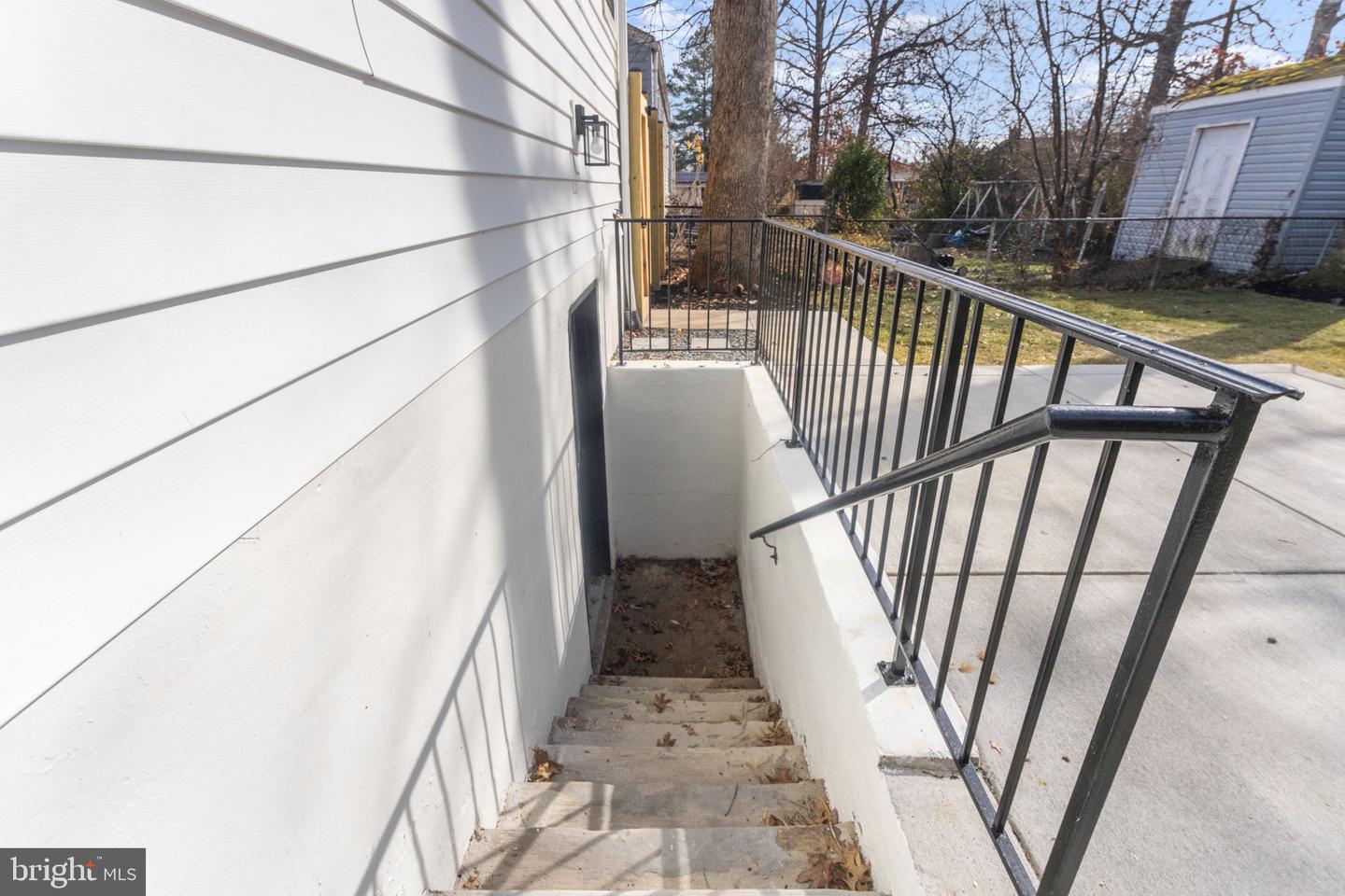 9603 Woodland Ave Property Photo 43