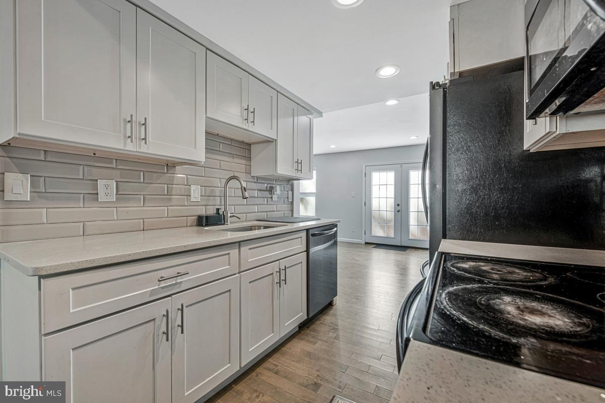 7054 Palamar Turn Property Photo 10