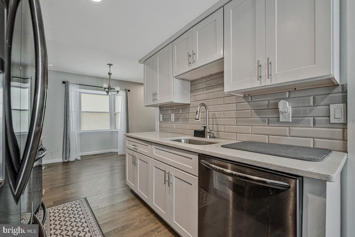 7054 Palamar Turn Property Photo 11