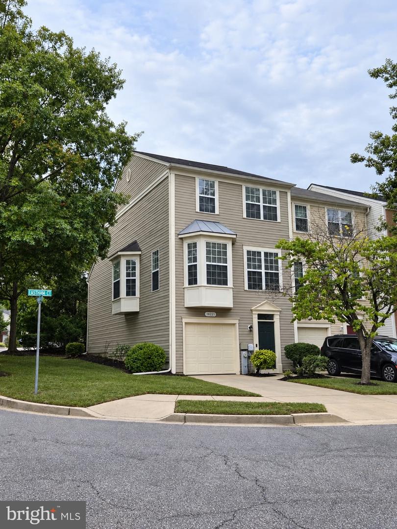 16221 Eastham Ct Property Photo 1