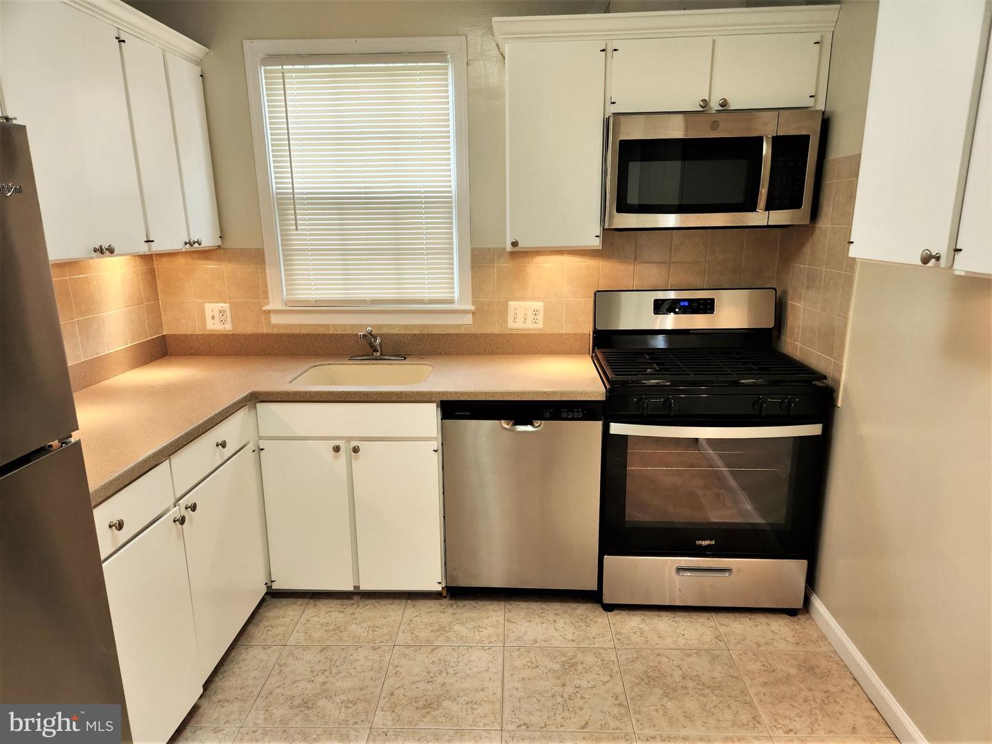 2616 Kirtland Ave Property Photo 5