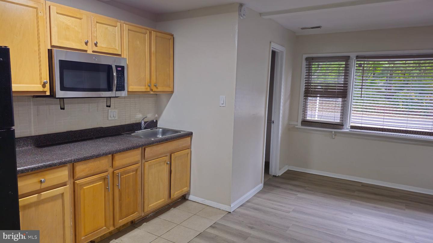 12304 Melling Property Photo 28