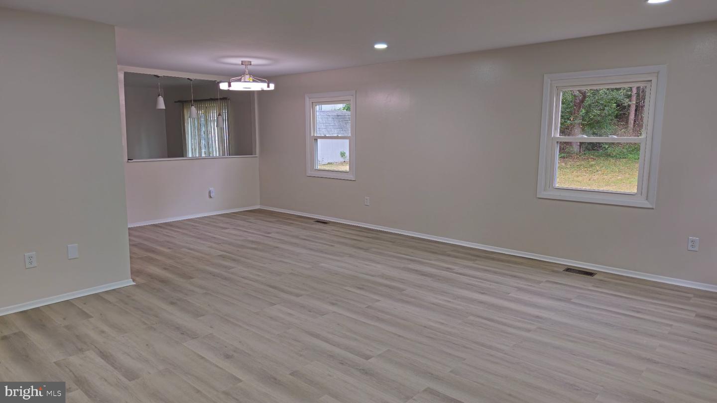 12304 Melling Property Photo 32