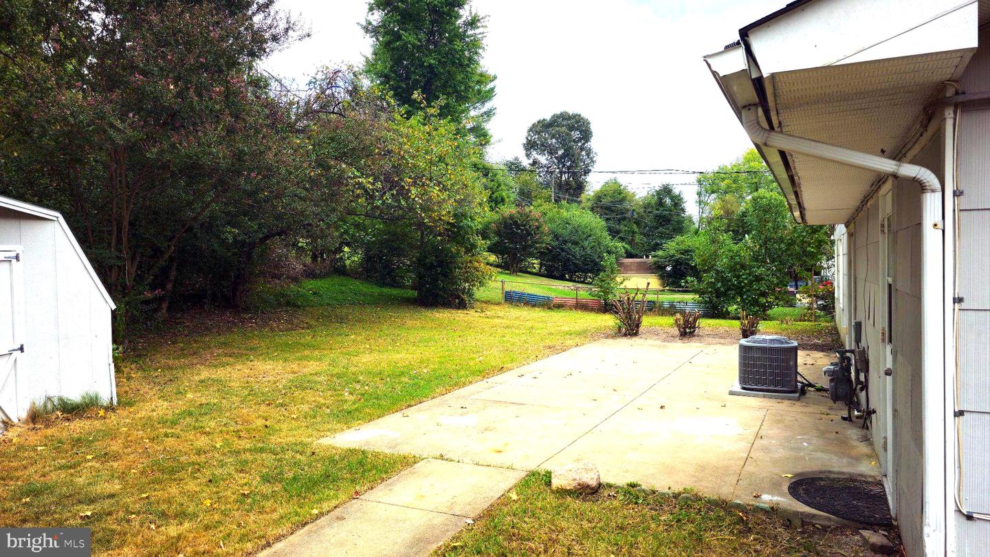 12304 Melling Property Photo 38