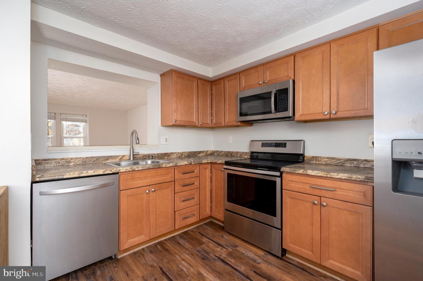 MDPG2219156 Property Photo 3