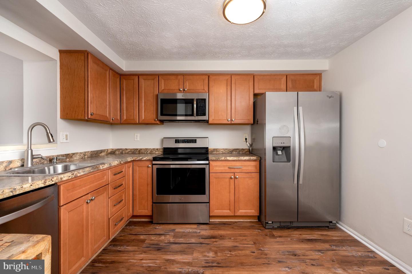 MDPG2219156 Property Photo 4