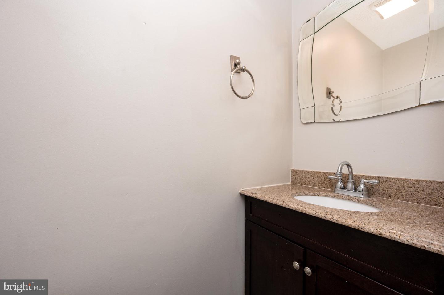 MDPG2219156 Property Photo 16