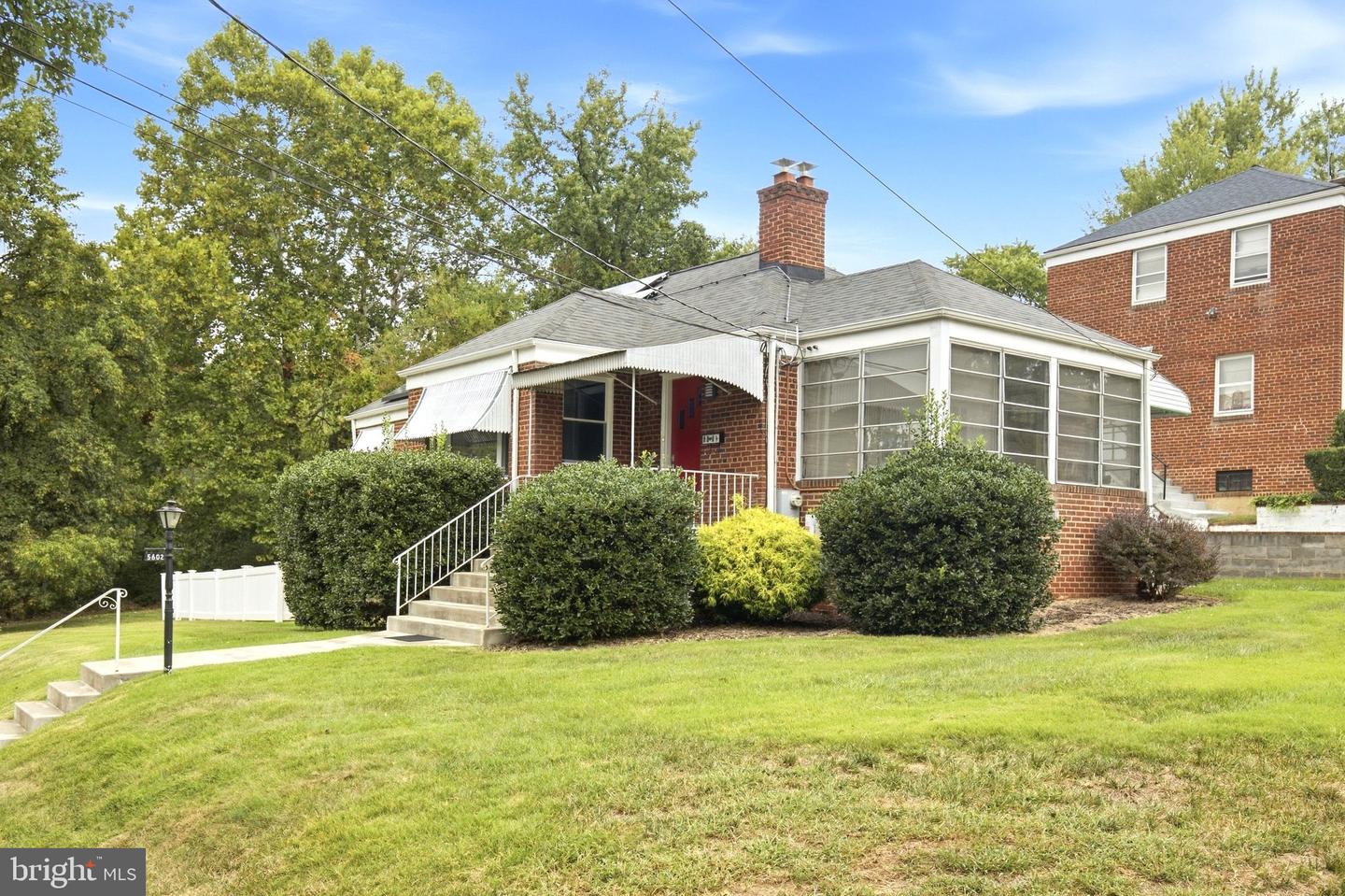 5602 GREENLEAF RD Property Photo 1