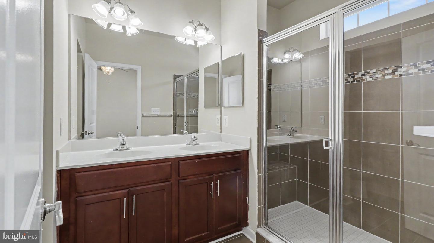 MDPG2219168 Property Photo 25
