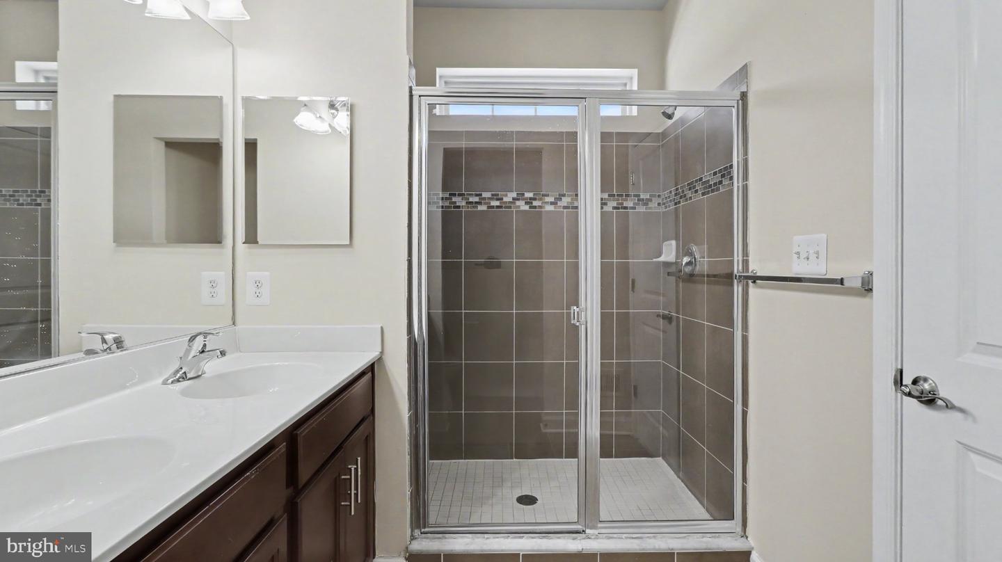 MDPG2219168 Property Photo 26