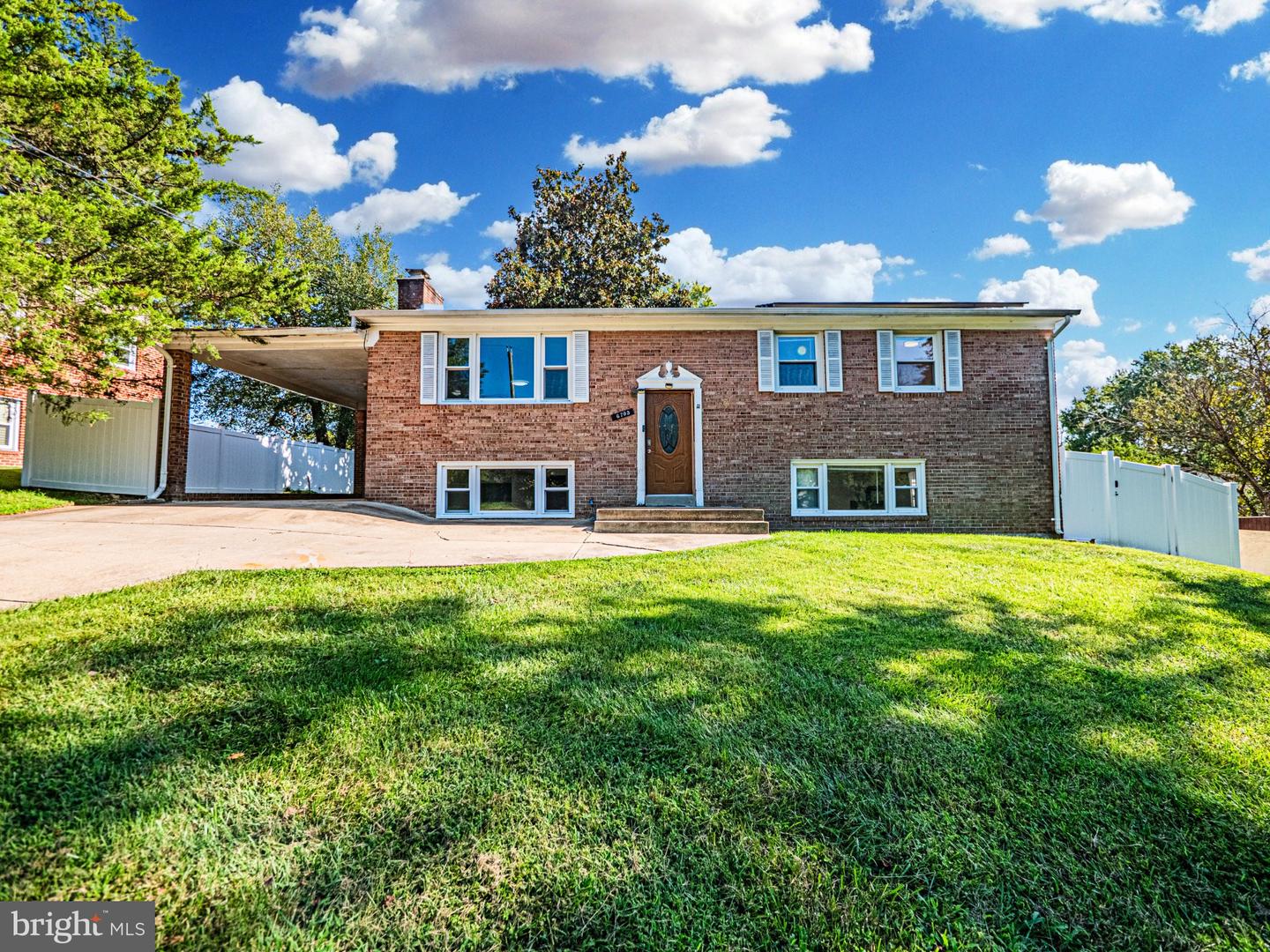 6705 Crafton Ln Property Photo 1