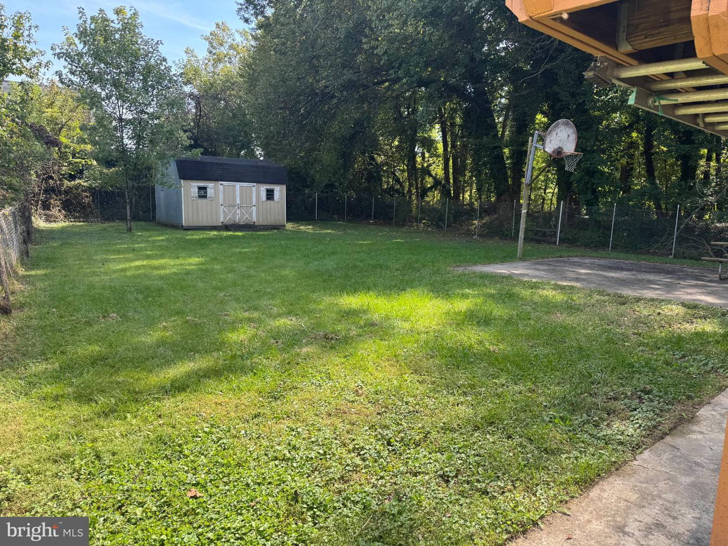 9201 51st Ave Property Photo 20