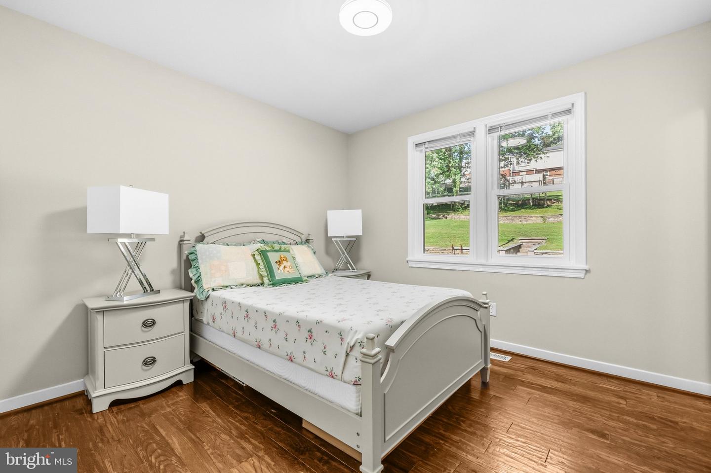4804 Henderson Rd Property Photo 18