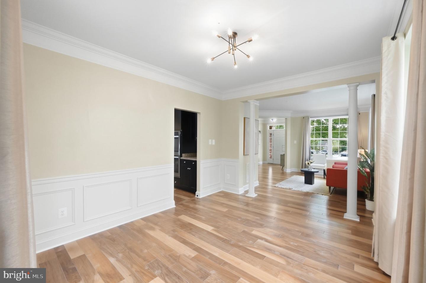 3012 Lake Forest Dr Property Photo 9