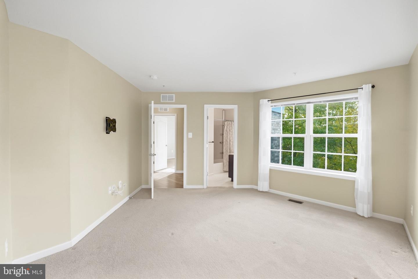 3012 Lake Forest Dr Property Photo 38
