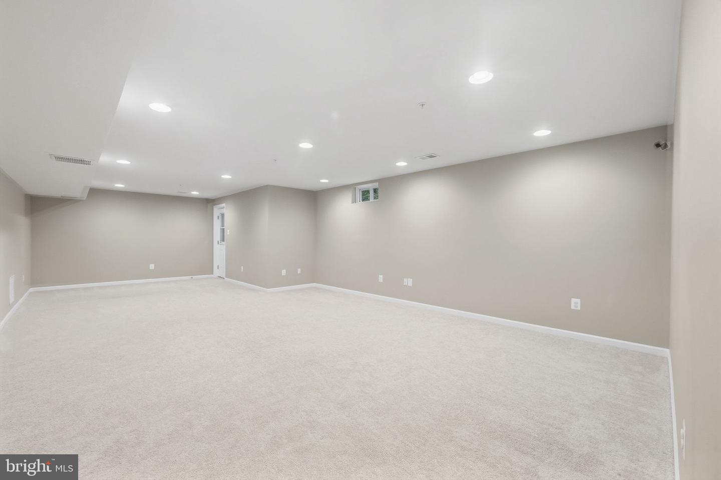 3012 Lake Forest Dr Property Photo 41