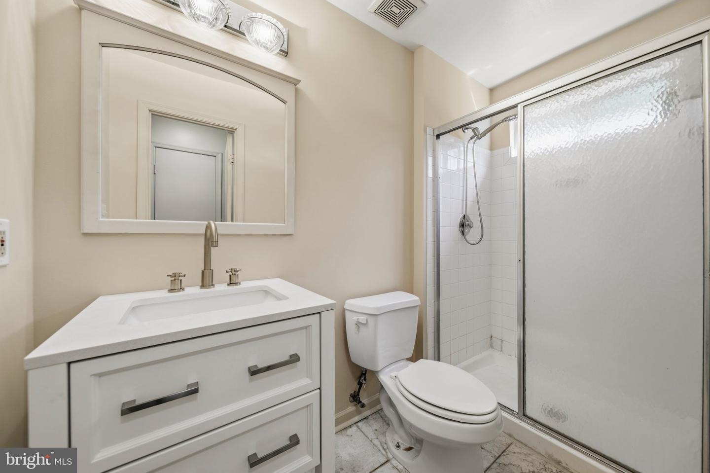 9514 Fox Run Dr Property Photo 27