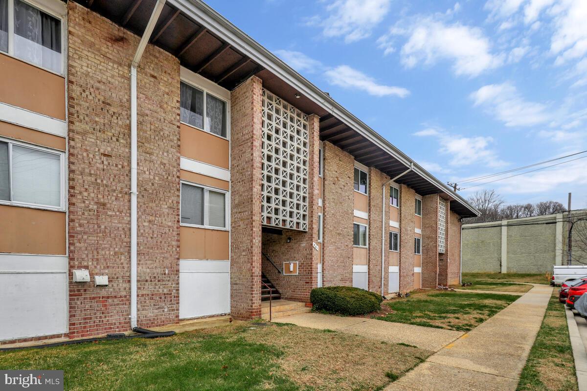 561 Wilson Bridge Dr #b1 Property Photo 2