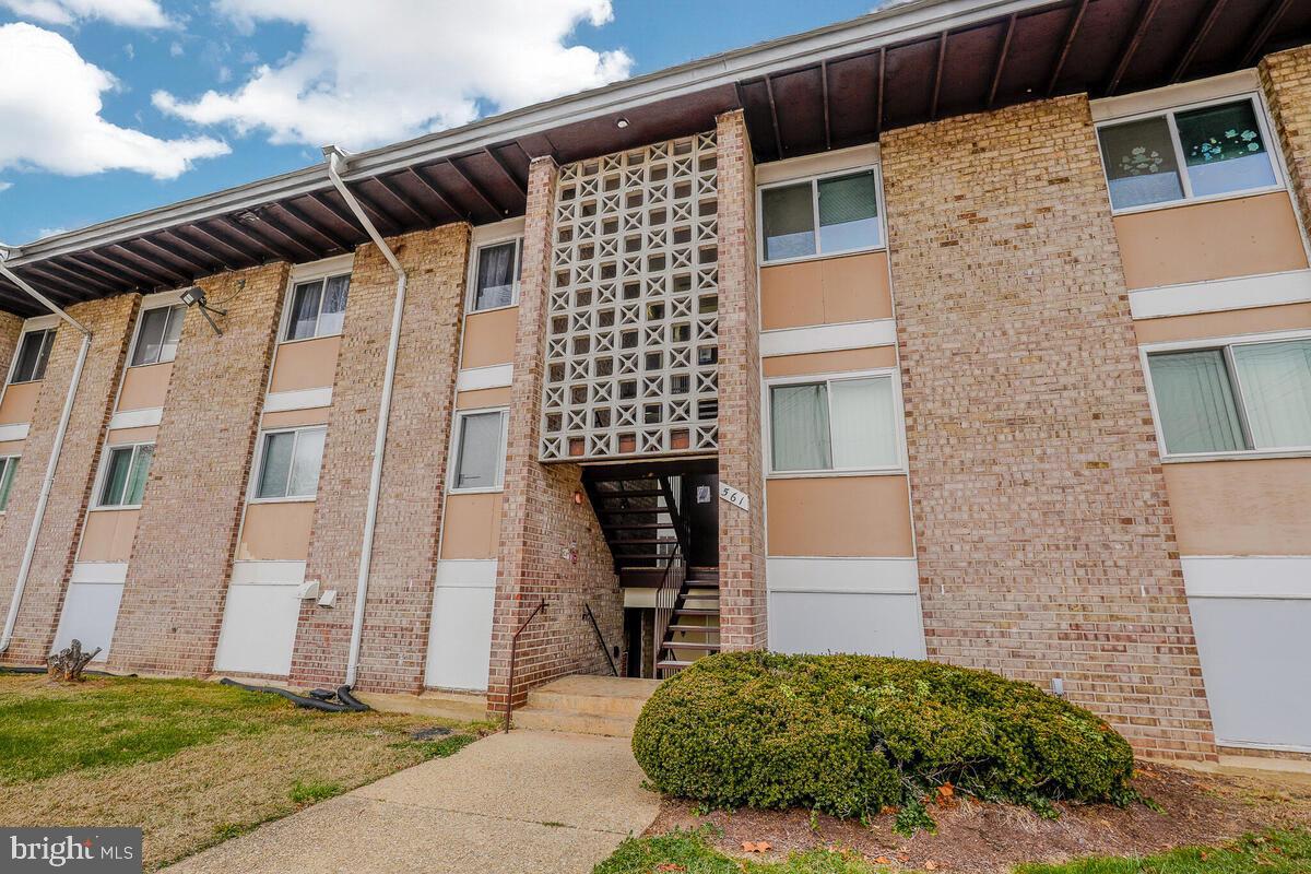 561 Wilson Bridge Dr #b1 Property Photo 3