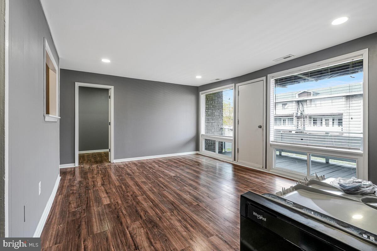 561 Wilson Bridge Dr #b1 Property Photo 7