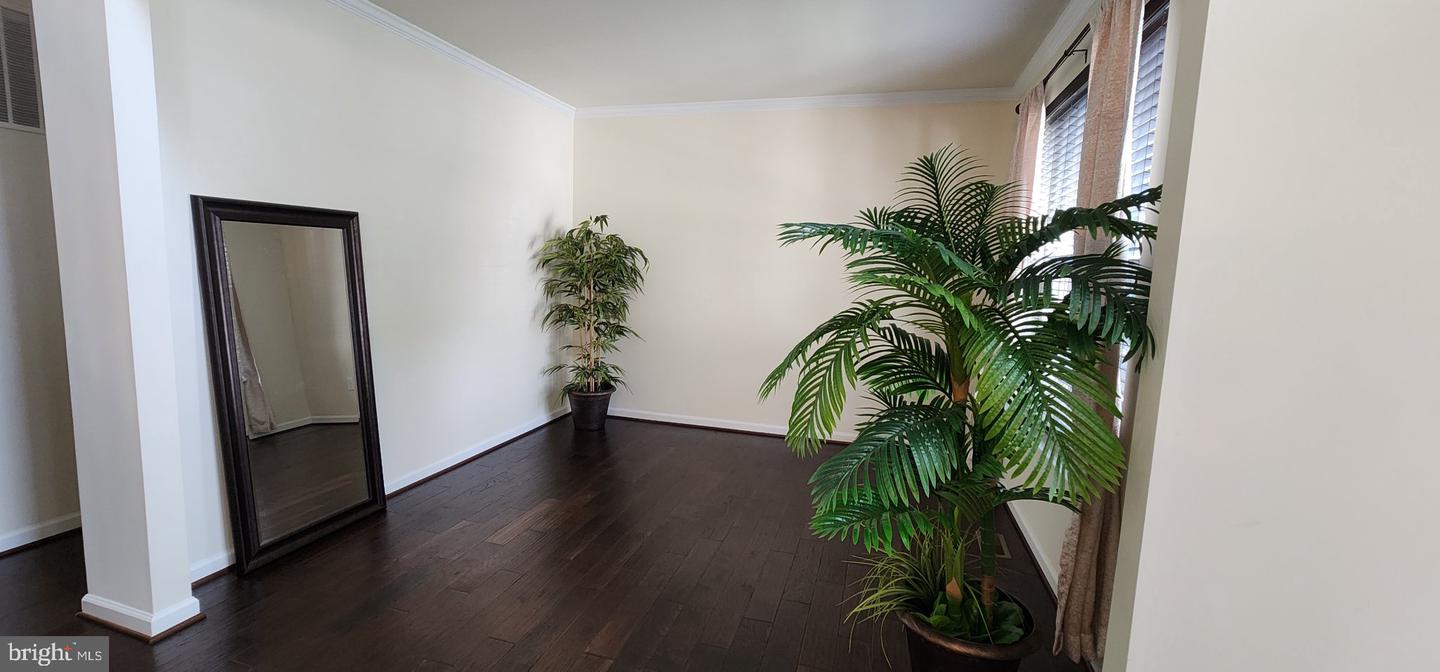 2810 Winterbourne Dr Property Photo 43