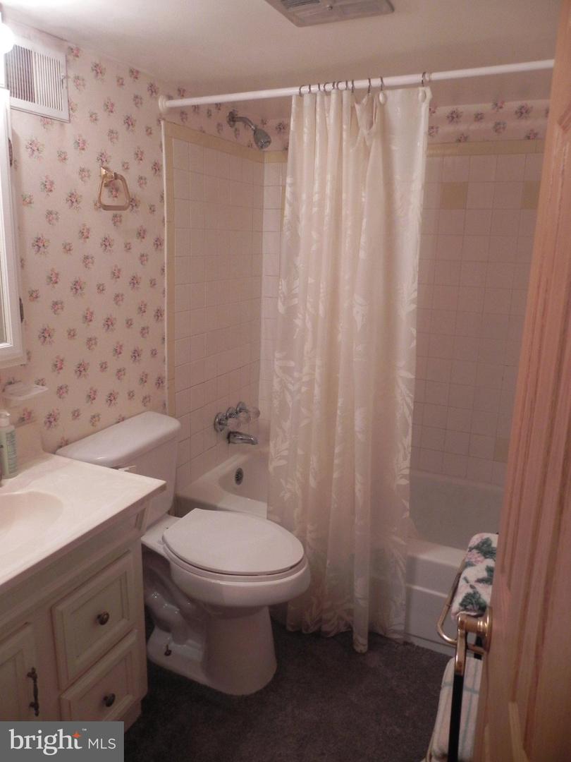 3612 Eyre Dr S Property Photo 30
