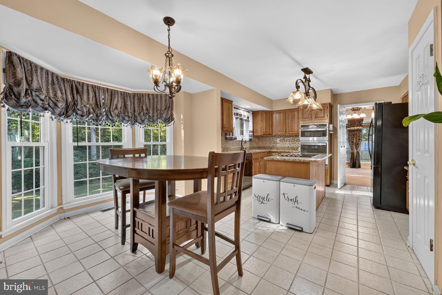 7407 Lake Glen Property Photo 10