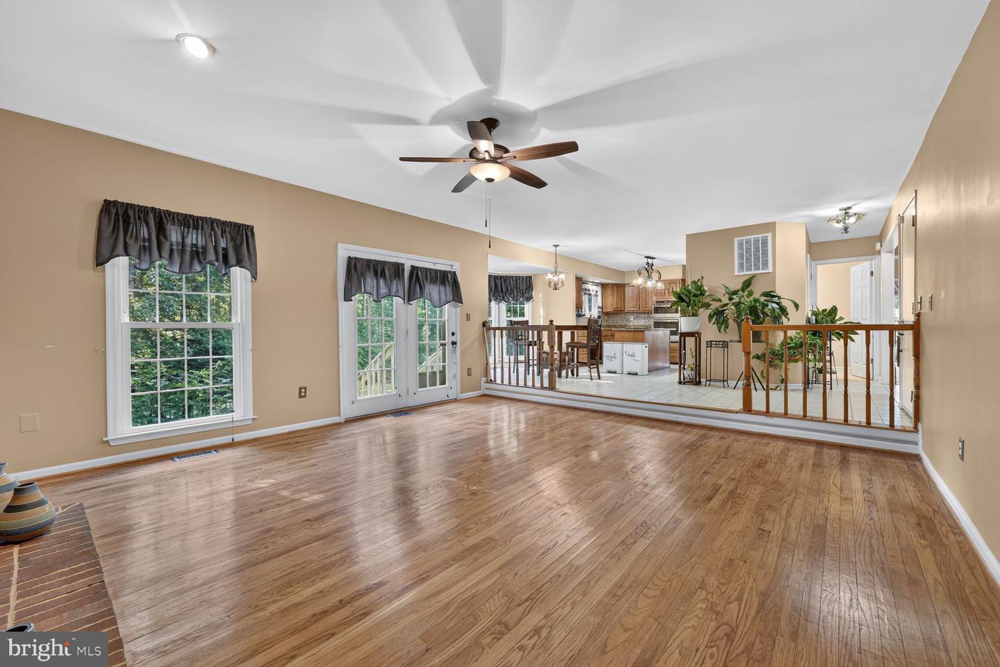 7407 Lake Glen Property Photo 12